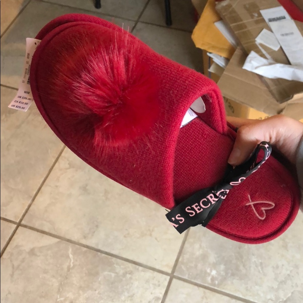 slippers